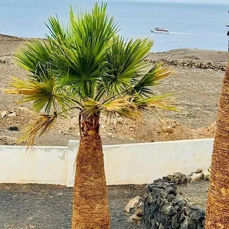 Piedranegra * Tías