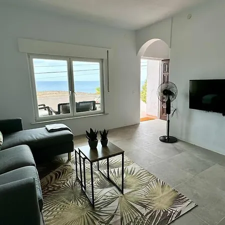 Piedranegra Villa