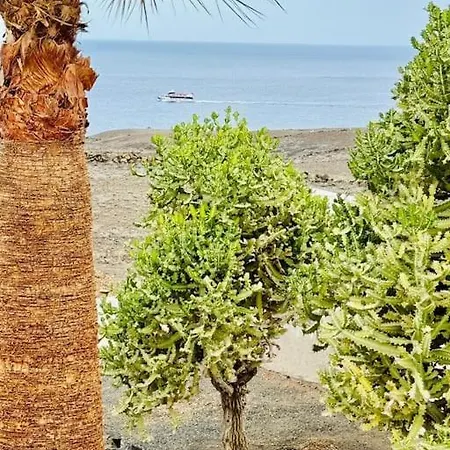 Piedranegra Tías