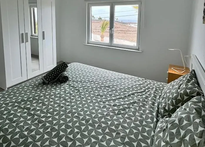 Piedranegra تياس