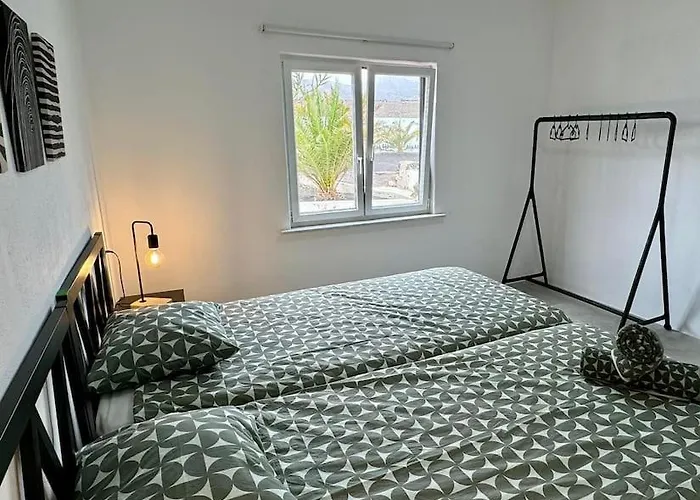 Piedranegra فيلة *